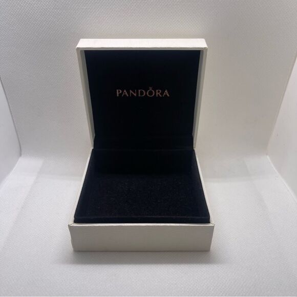 PANDORA 3.5” x 3.5” in. Gift Box for Bracelet & Neckalces - Picture 7 of 7
